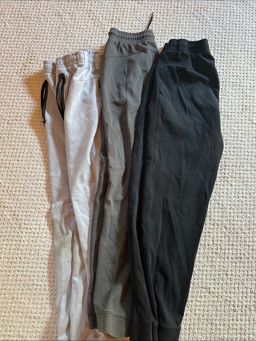 3 pairs Old Navy Joggers Pants box XL (14-16)